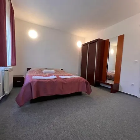 Bed & Breakfast Begic 3*